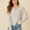 One Grey Day Sloane Cashmere V-Neck - Heather Grey | Pullovers