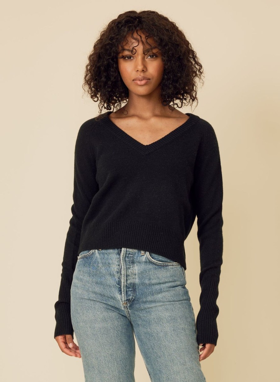 One Grey Day Blakely Cashmere Vneck - Black | Pullovers