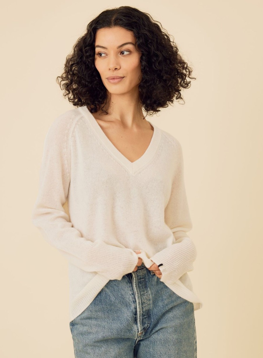 One Grey Day Sloane Cashmere V-Neck - Ivory | Pullovers