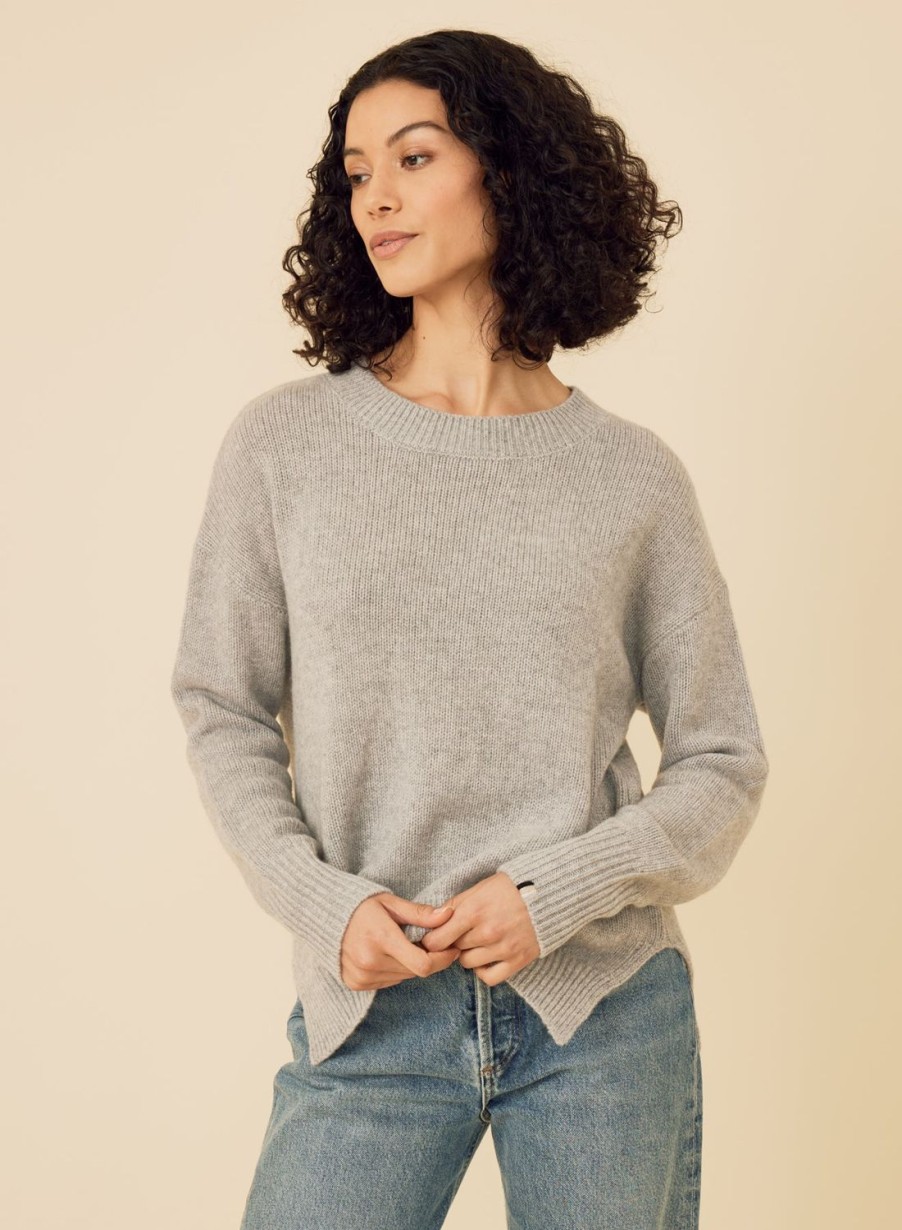 One Grey Day Lyle Cashmere Pullover - Heather Grey | Pullovers