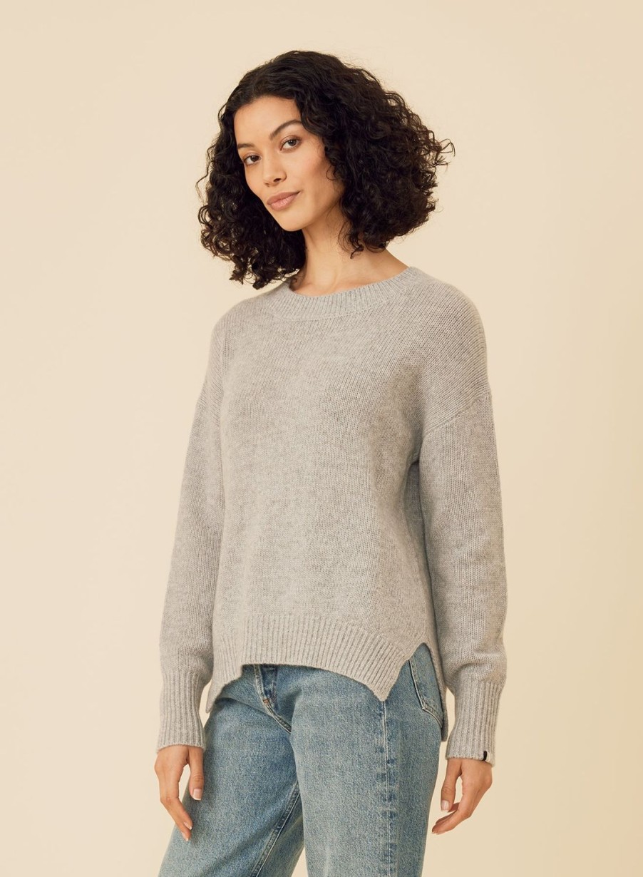 One Grey Day Lyle Cashmere Pullover - Heather Grey | Pullovers